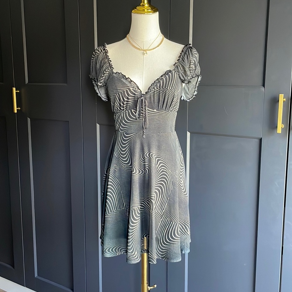 Urban outfitters retro swirl mini dress S
